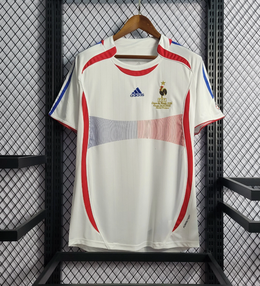 Retro Francia 06/07 Away Shirt